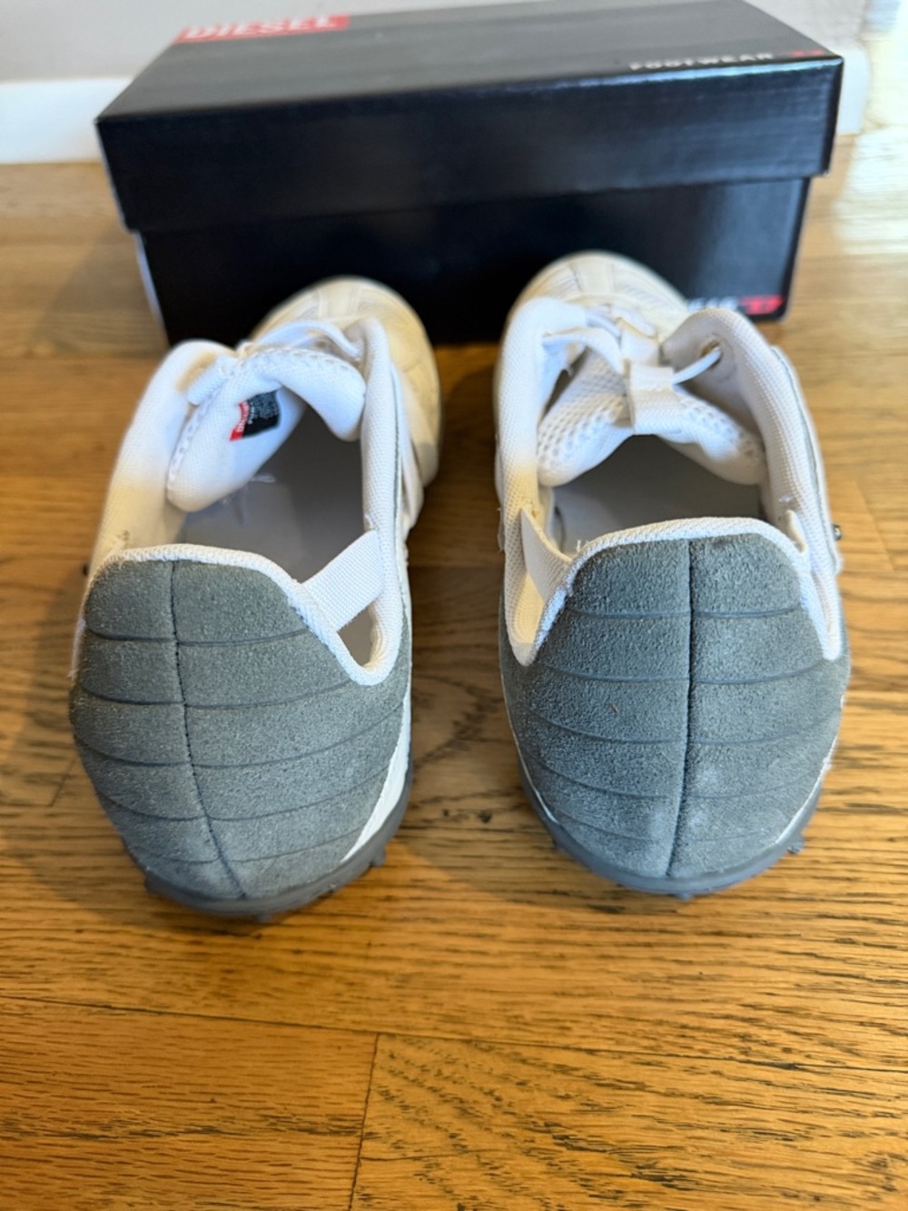 Vintage Diesel Mosley White & Gray Mesh Leather Sneakers, Mens Sz 10.5 LIKE NEW - Picture 5 of 9